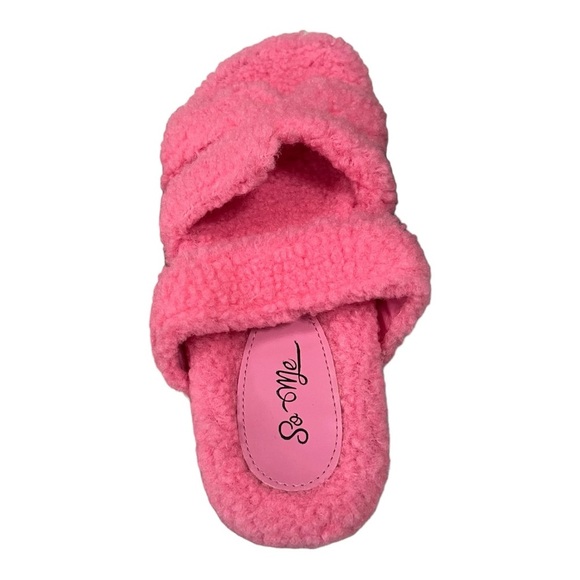 Women’s So Me Pink Slippers, Size 7. - Picture 3 of 6